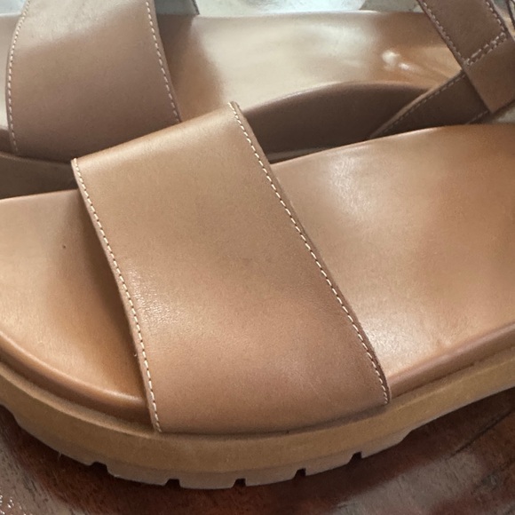 Vionic Jamie Tan Platform Sandals - Picture 8 of 8